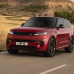 El Land Rover Defender OCTA Black llega con una nueva actitud más atrevida