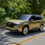 Volkswagen presenta la furgoneta T2 restaurada que sobrevivió a los incendios de California.